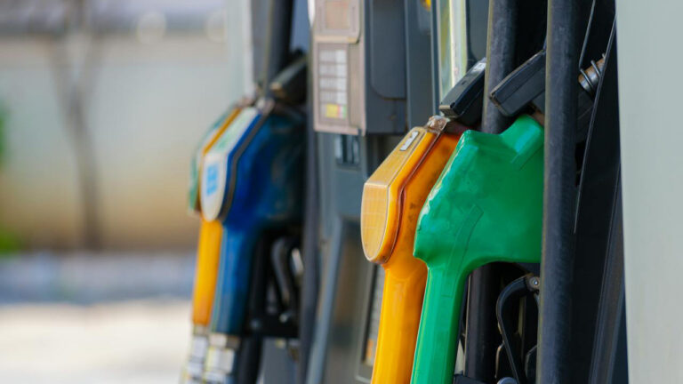 Gas prices hit a multi-year low for the holidays and drivers are noticing