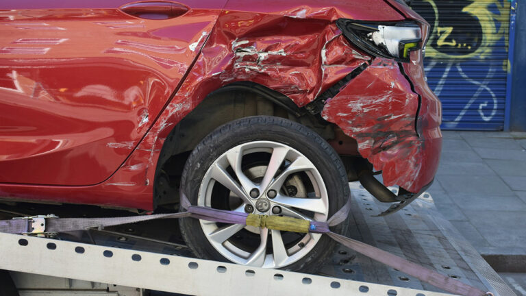 Man Says the Other Drivera Lied to Police — Then a Neighbor’s Camera Changed the Whole Crash Report