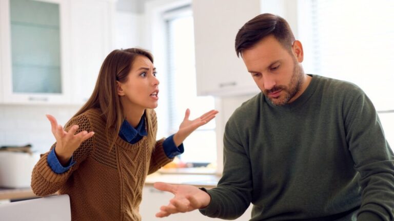 Woman says she let a long-distance boyfriend move across the country into her home — and then he told her he had just stolen $18,000 in designer merchandise