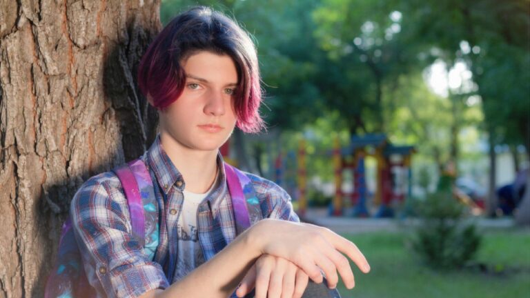 Dad says helping his son dye his hair purple sparked a fight with his wife — and the real issue turned out to be years of missed parenting