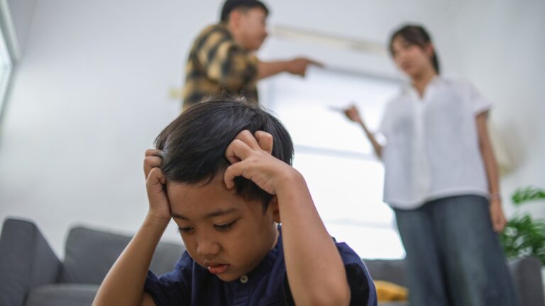 Man says he found out his girlfriend had been secretly taking their 3-year-old son to visit his abusive parents — and the update trail ends with a custody fight, his father’s death, and him realizing the relationship had never really been safe either