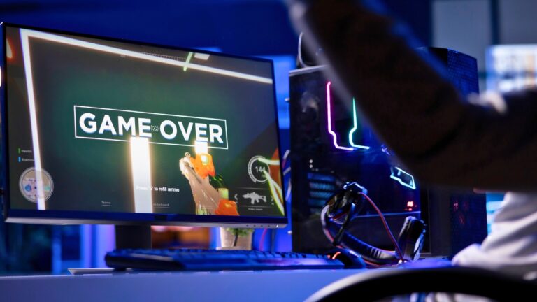 Man says his sister’s toddler destroyed his $2,000 gaming setup — and the real family fight started when she said he should have “baby-proofed” his own apartment