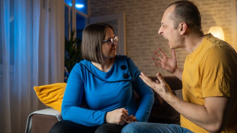 Woman says her husband screamed at her over Mother’s Day — and the later updates made the marriage look very different from the version she first posted