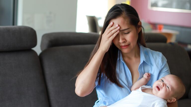 Woman says her husband chose his parents over her and their baby — and the breakup started with one morning she says she was left crying over formula