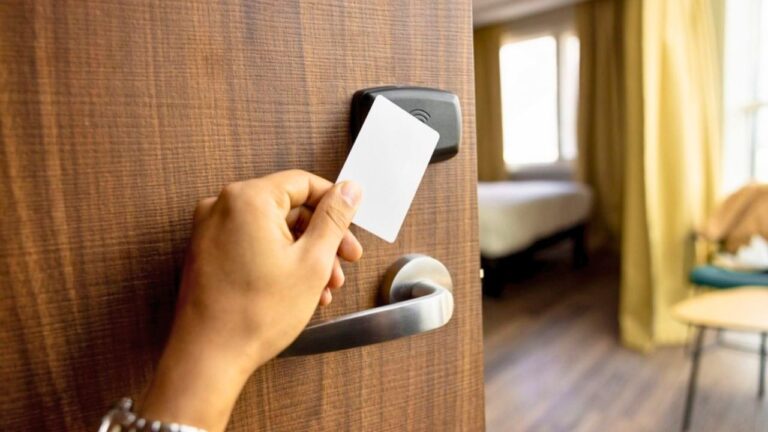 Hotel Staff Let Someone Into Their Room — Then the Guests Came Back to Missing Property