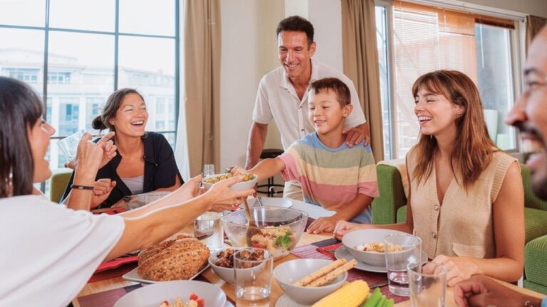 Teen Says Her Stepmom Made Birthday Dinner for Everyone — Except Her Vegetarian Boyfriend