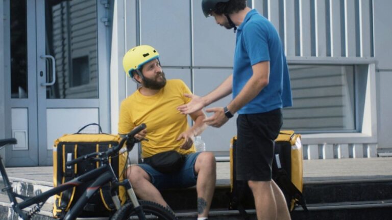 Customer Threatened to “Beat the Crap Out of Me,” Worker Says — Then Waited in the Parking Lot