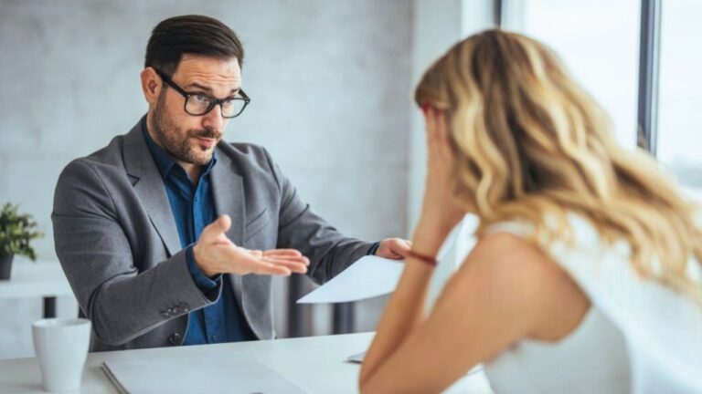 Employee Kept Claiming Other People’s Work as Her Own — Then the CEO Finally Stepped In