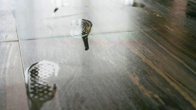 Tenant Found Shoe Prints After Landlord Entered While They Were Gone
