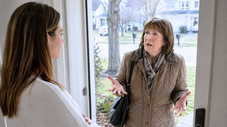 Woman Says Her Mother-in-Law Shows Up Unannounced and Panics If Her Son Doesn’t Answer Every Day