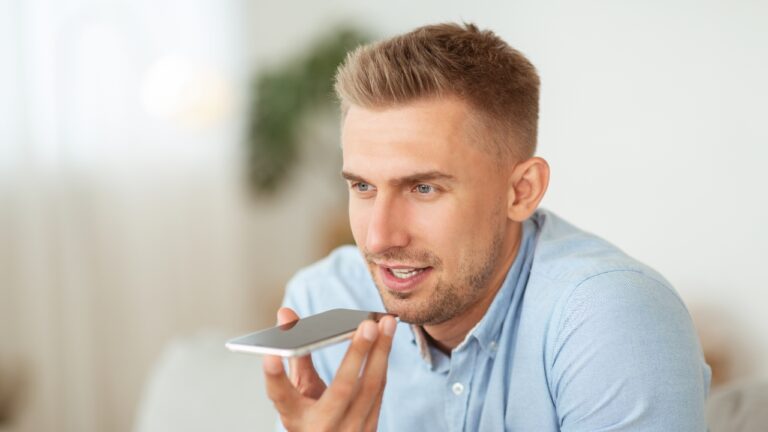 Woman Says a Man Lost It Two Days After One Date — Then Left Her Five Voicemails