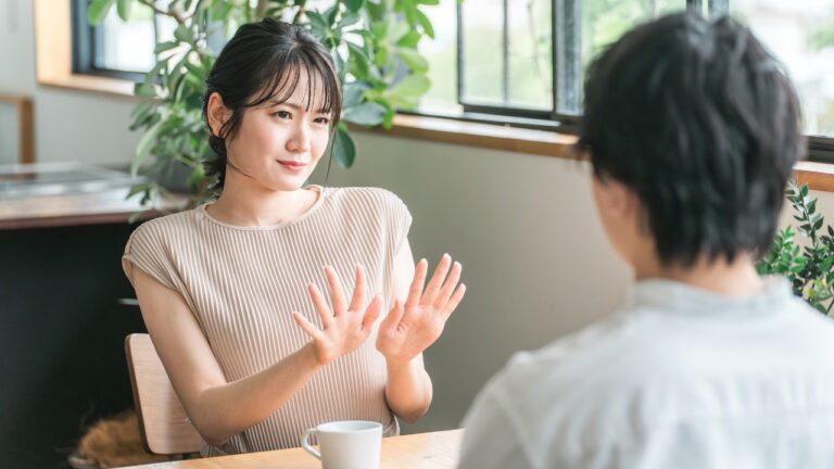 Woman Says She Rejected a Man After One Date — Then His Messages Made Her Wonder How Badly She Dodged It