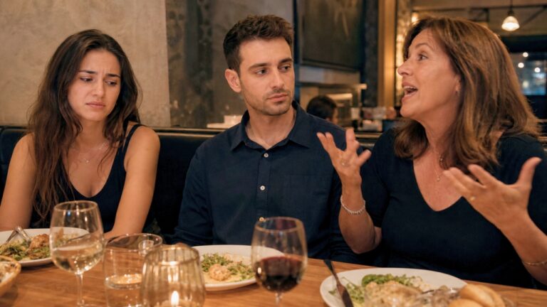 Woman Says Her Boyfriend Brought His Mom to Her Birthday Dinner — Then Let Her Turn the Night Into Family Story Hour