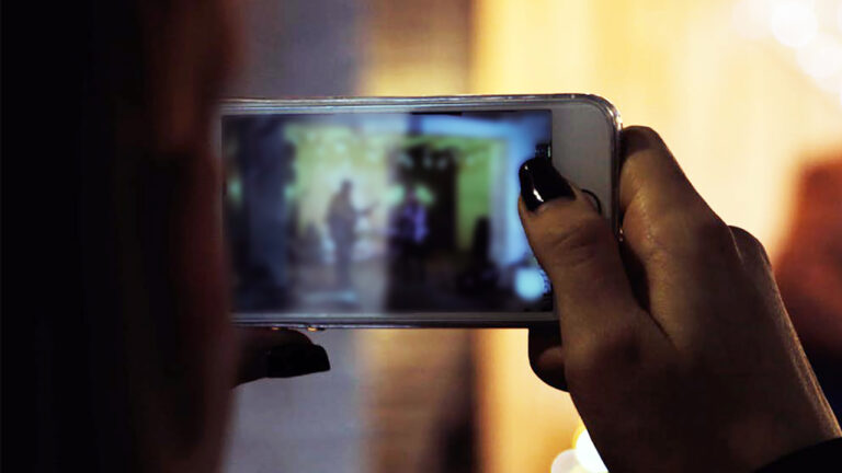 Coworker Secretly Films Woman Outside Work to ‘Prove’ She’s Faking — Then HR Gets Dragged In