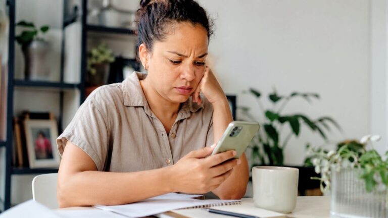 Coworker Borrowed $400 Over Three Months and Blocked Her Number